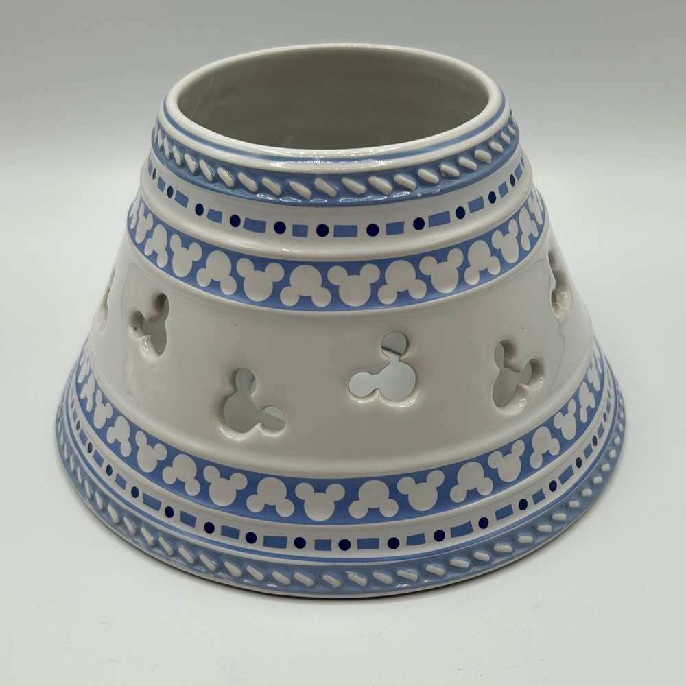 Disney‎ Gourmet Mickey Mouse Blue White Ceramic Candle Lamp Shade Vent Thailand